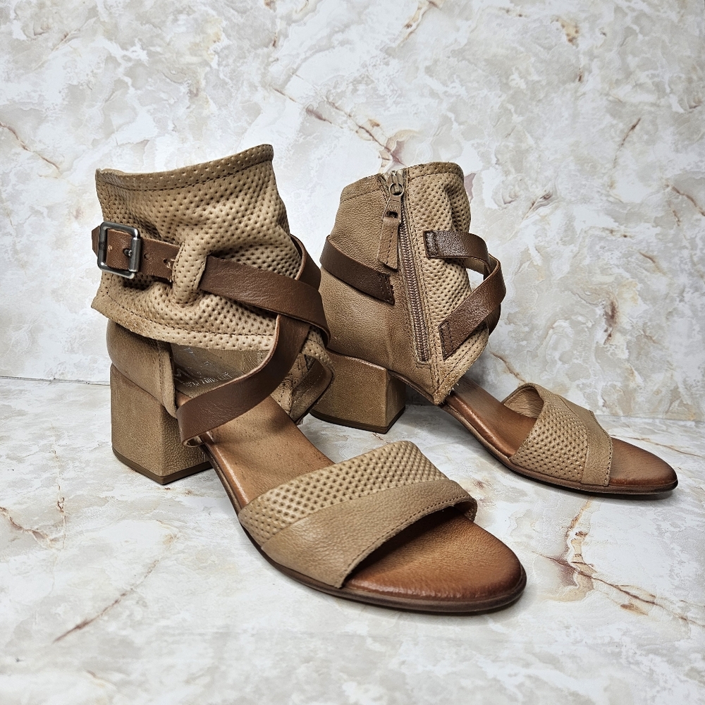 Miz Mooz Tan Leather Sandals